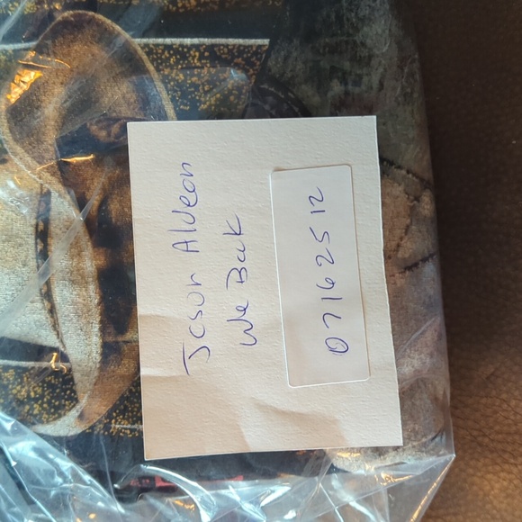 Jason Aldean 06 2020 WE BACK Concert Tee with Tour Cities on Back Medium - Picture 8 of 8